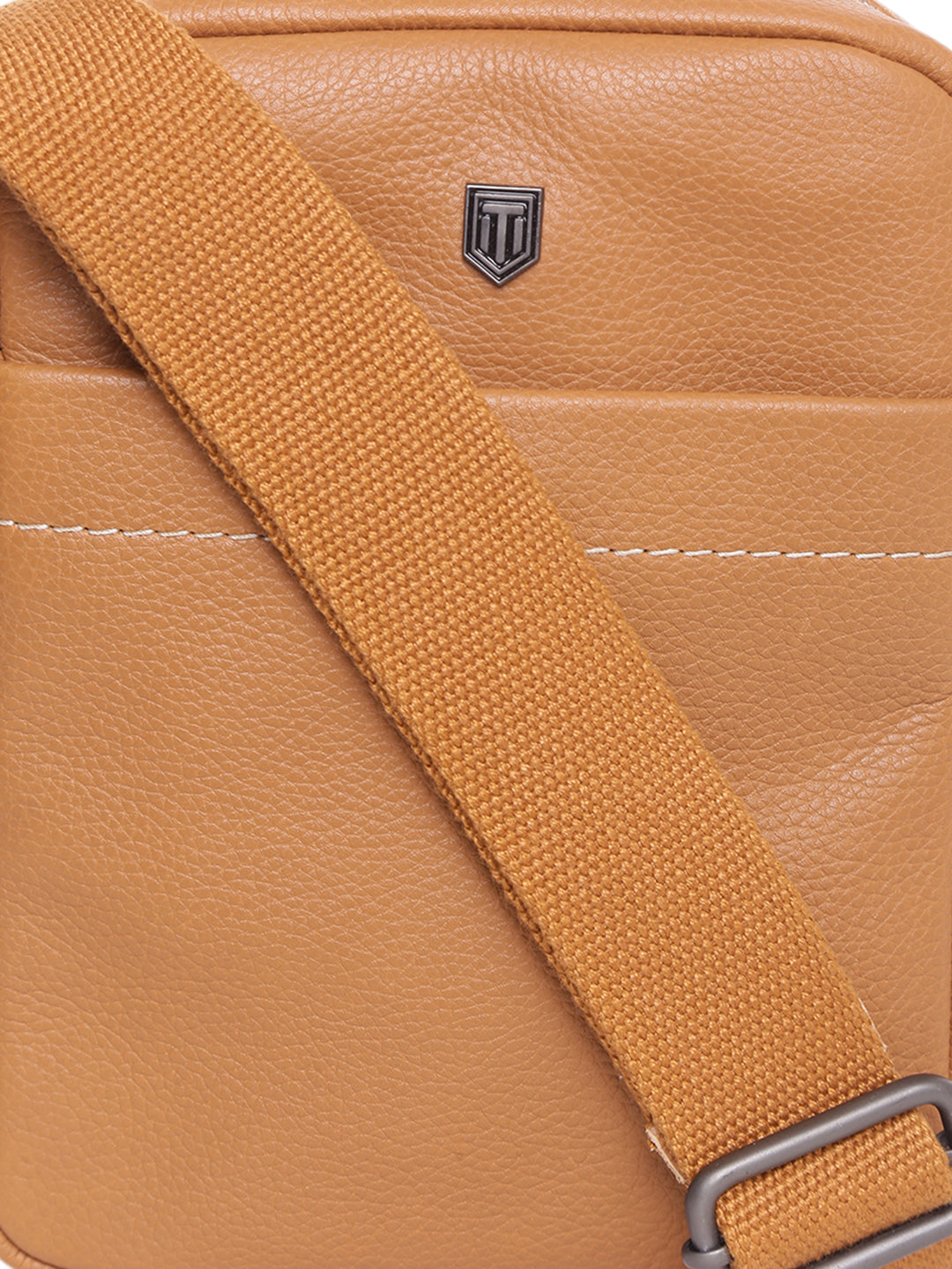 TL SIGNATURE CROSSBODY LEATHER BAG